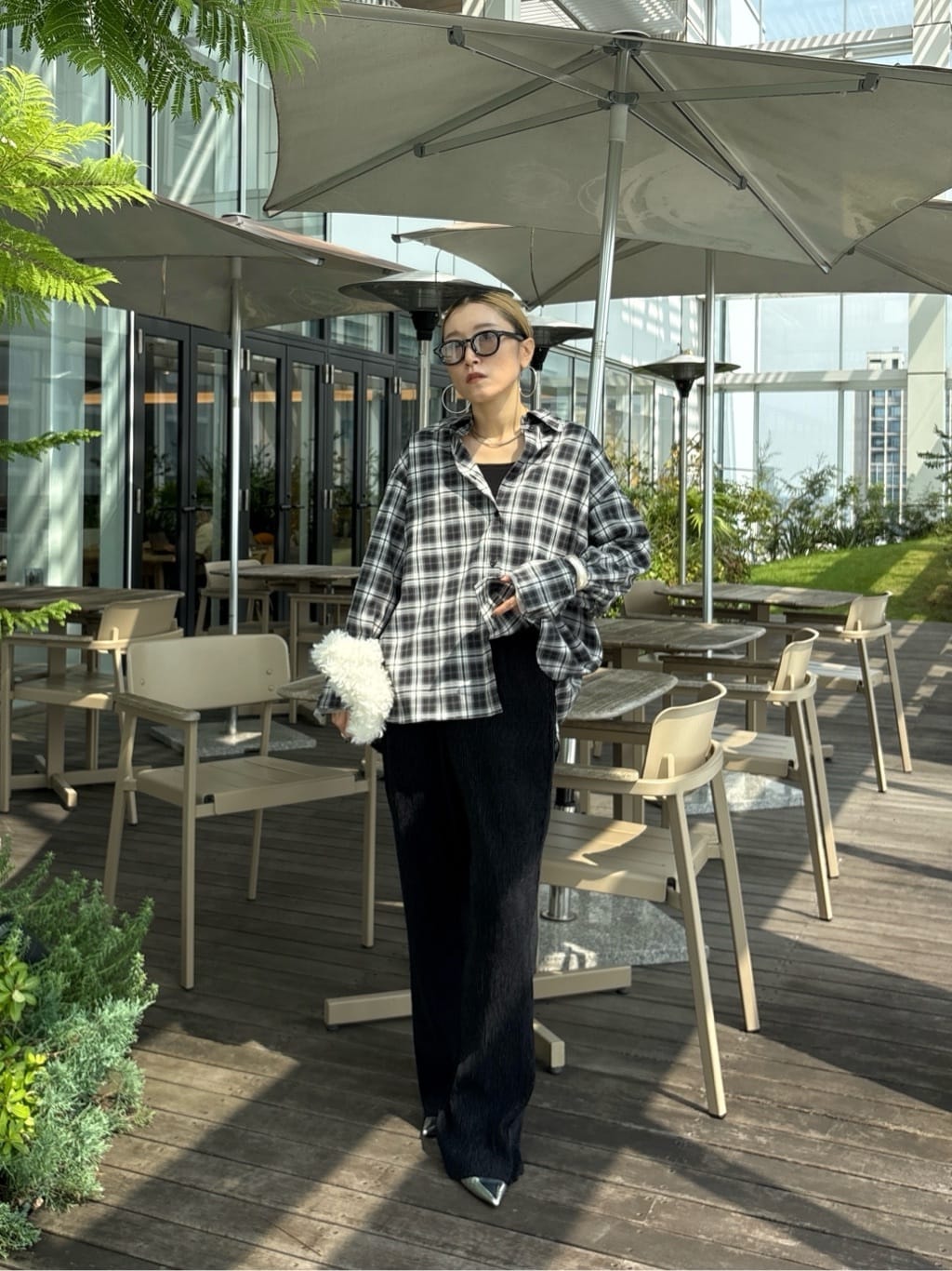 kotakiさんの「INDIVI｜オンブレチェックシャツ」を使ったコーディネート
