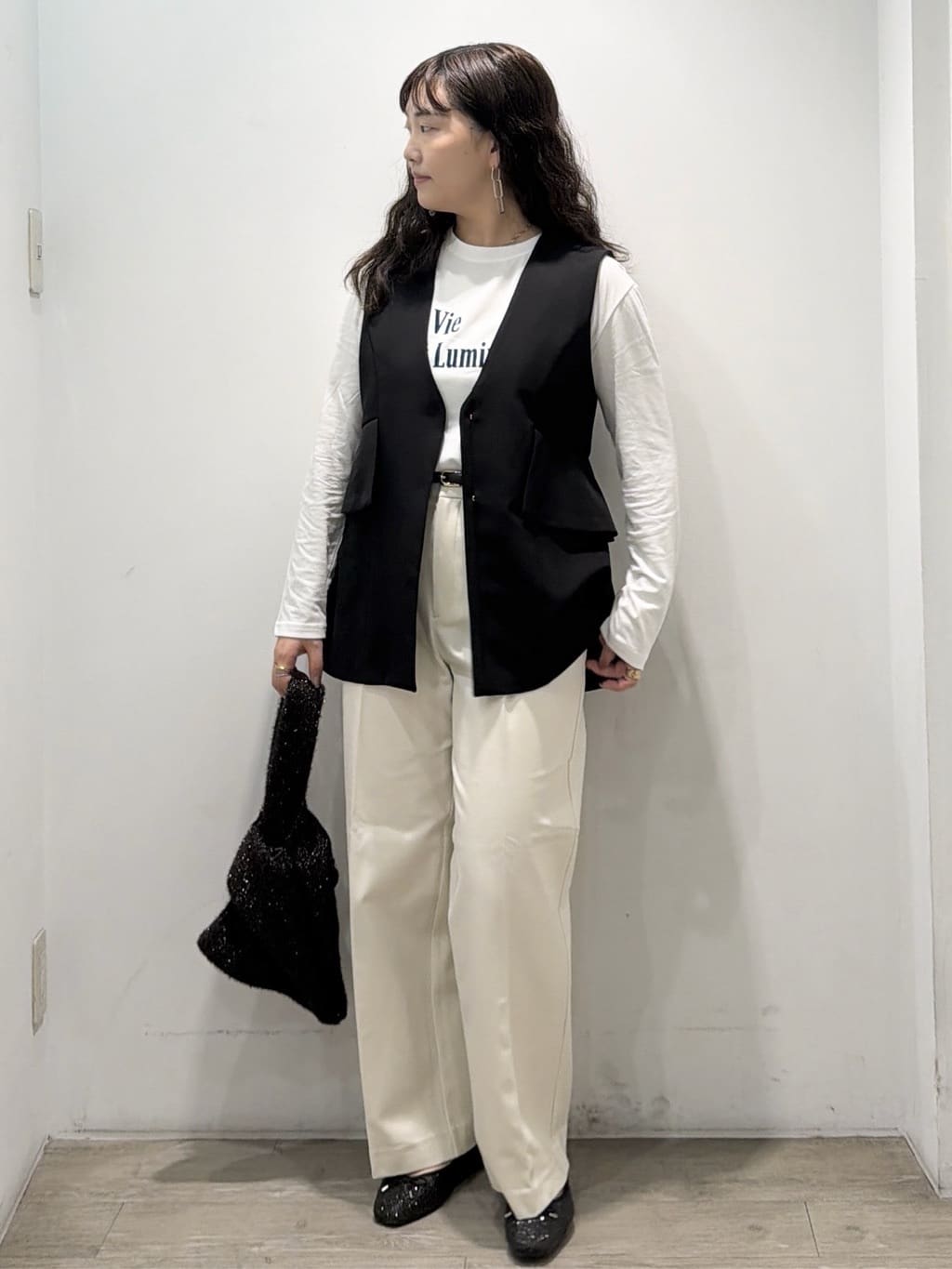 sumicaさんの「OPAQUE.CLIP｜ロングロゴTシャツ【洗濯機OK】」を使ったコーディネート