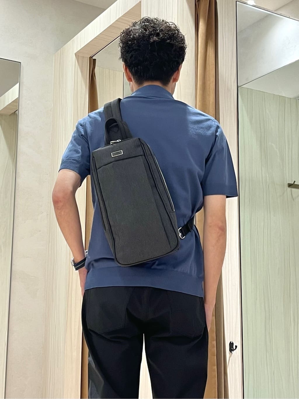 URAさんの「TAKEO KIKUCHI｜【Made in JAPAN】播州織 ストレッチ パンツ」を使ったコーディネート