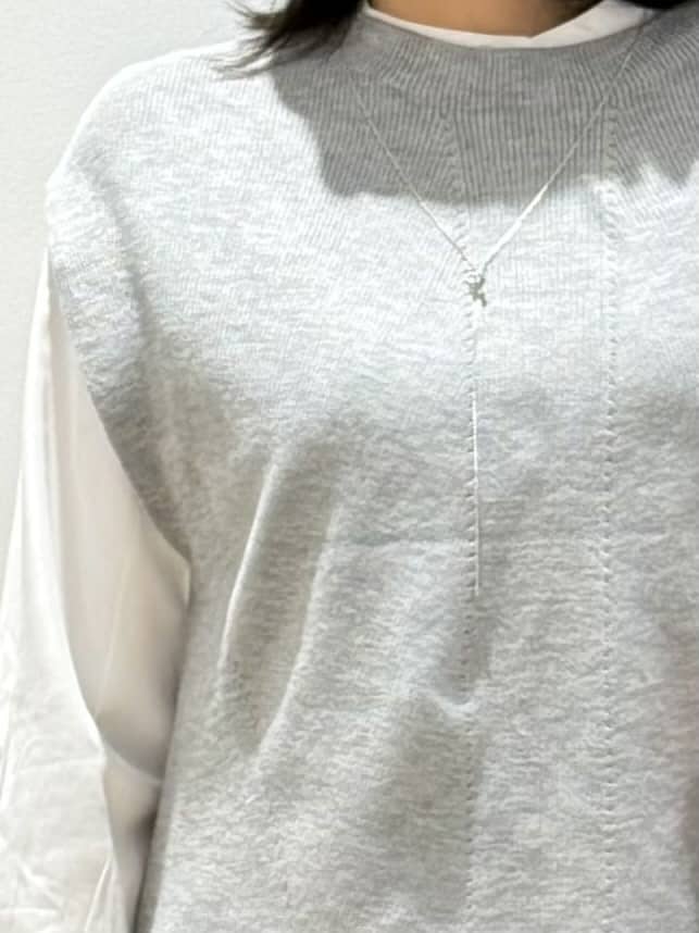 Lilyさんの「grove｜【洗える】ひらりとゆれる　上品プリーツスカート」を使ったコーディネート