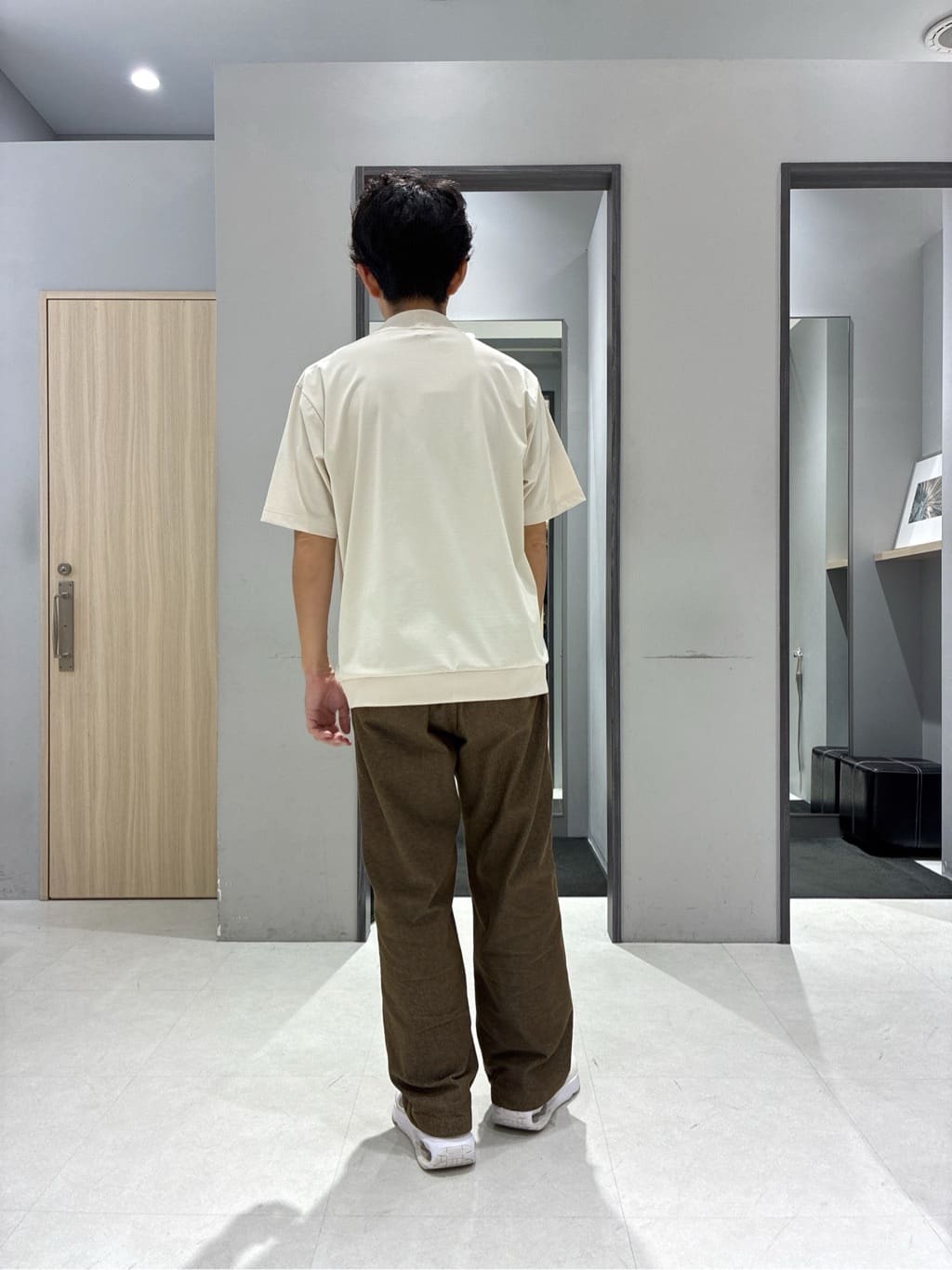 わいずみさんの「TAKEO KIKUCHI｜【COOL CITY WEAR】エアートール オープンカラーシャツ /接触冷感・通気性」を使ったコーディネート