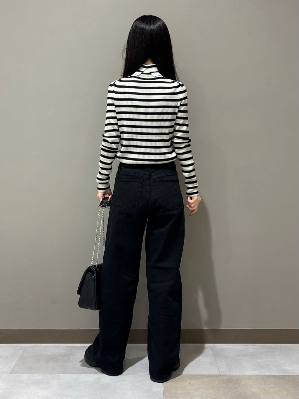 KEIKOさんの「INDIVI｜スタンドネック シャギーモールニット」を使ったコーディネート