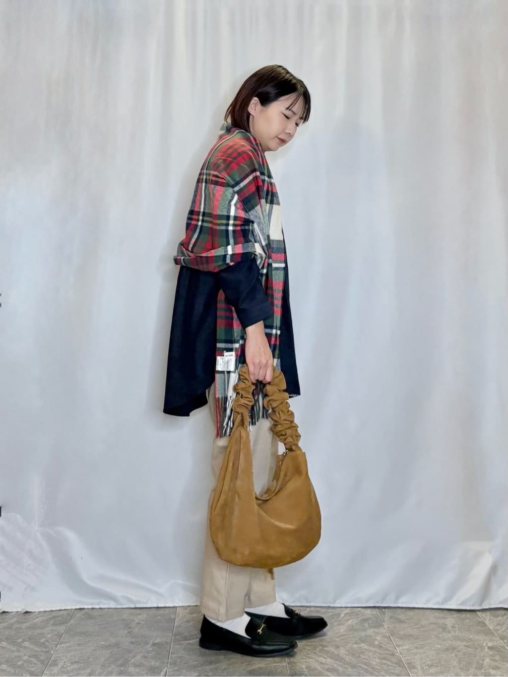 ネリさんの「SHOO･LA･RUE｜【高レビュー/洗濯機可/SS-LL】あったか裏起毛 のびのびストレッチ テーパードパンツ」を使ったコーディネート