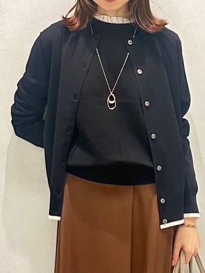Miwaさんの「UNTITLED｜【アンサンブル可/薄手】ベーシッククルーネックカーディガン」を使ったコーディネート