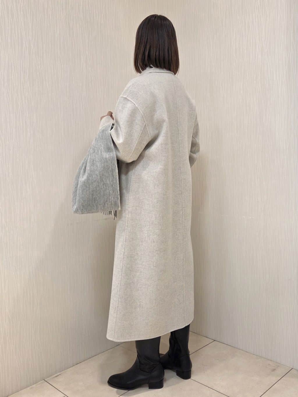 naokoさんの「UNTITLED｜【ロング丈/軽やか】テーラード　リバーコート」を使ったコーディネート