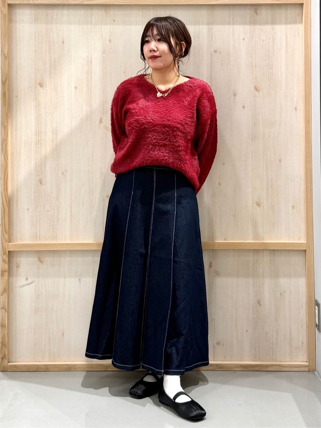 nanaさんの「THE SHOP TK｜きれいめにもカジュアルにも ノーカラーキルトジャケット」を使ったコーディネート