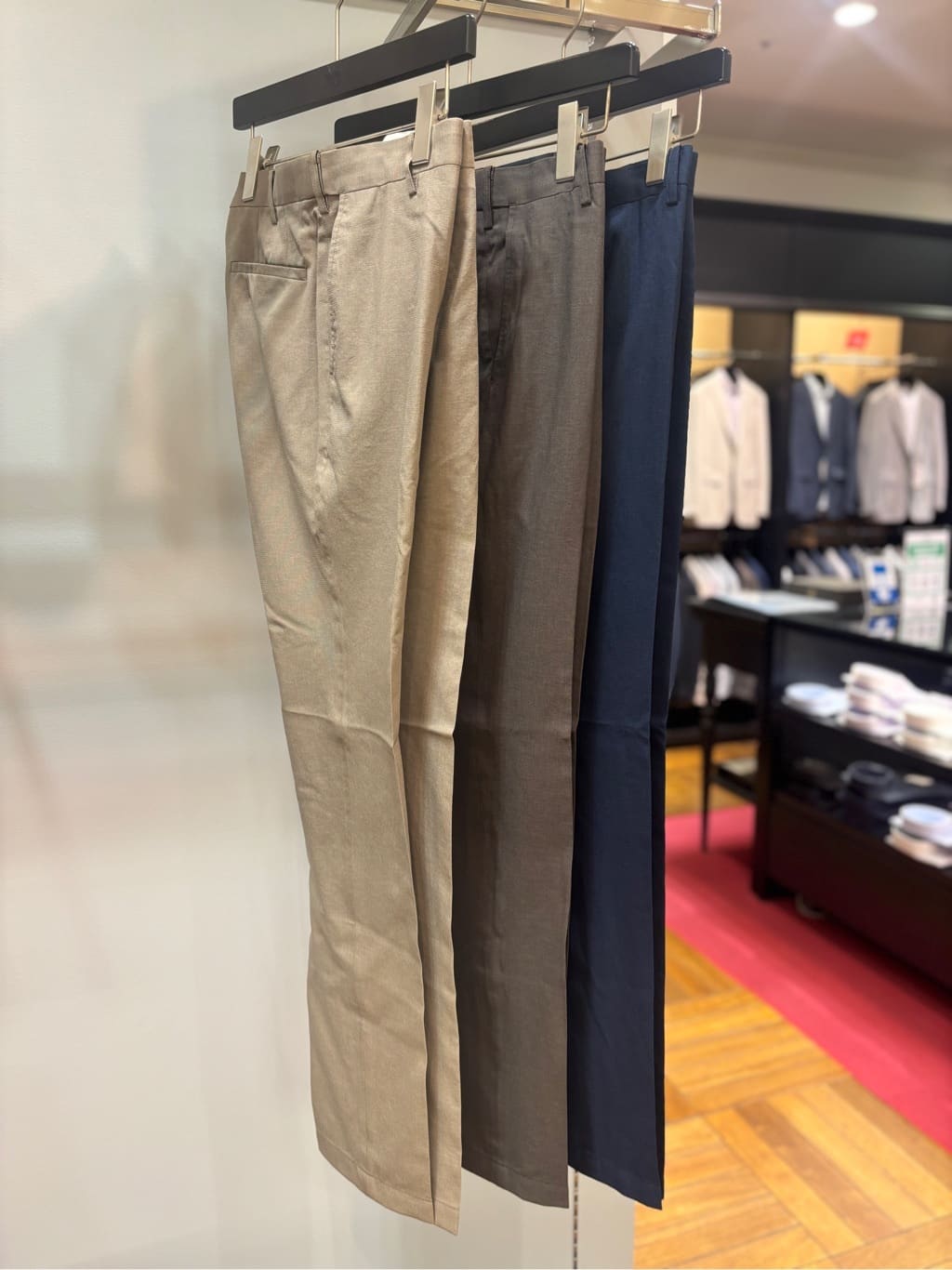 ヒナさんの「TAKEO KIKUCHI｜【COOL CITY WEAR】アーバンクール パンツ /接触冷感・吸水速乾」を使ったコーディネート
