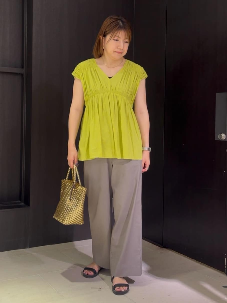SaKiさんの「UNTITLED｜メタリックメッシュトート」を使ったコーディネート