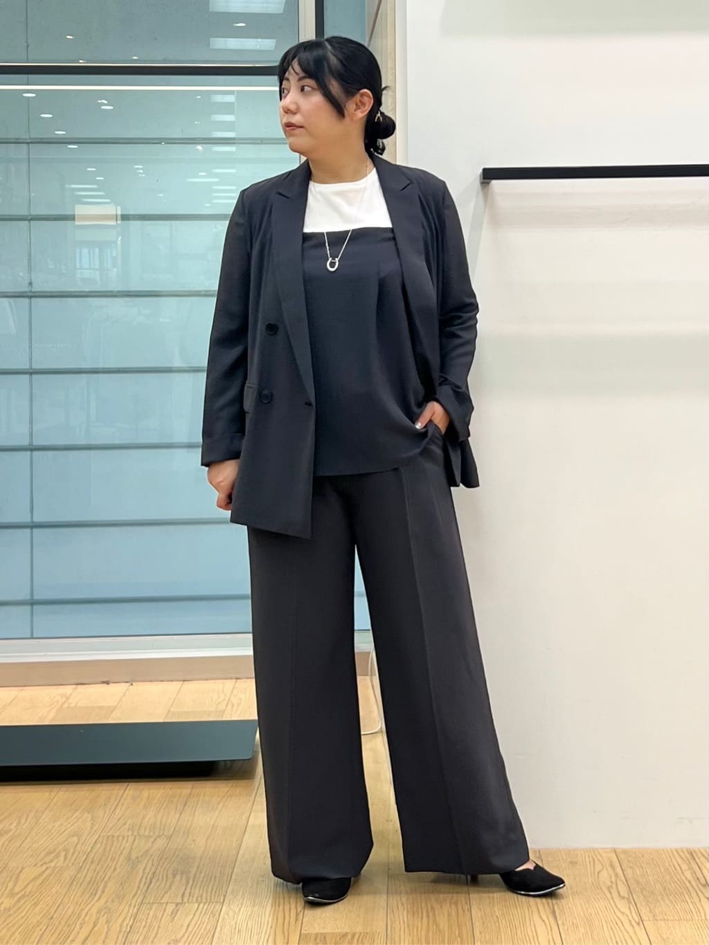 shimaさんの「INDIVI｜【軽く羽織れる！】ダブルジャケット」を使ったコーディネート