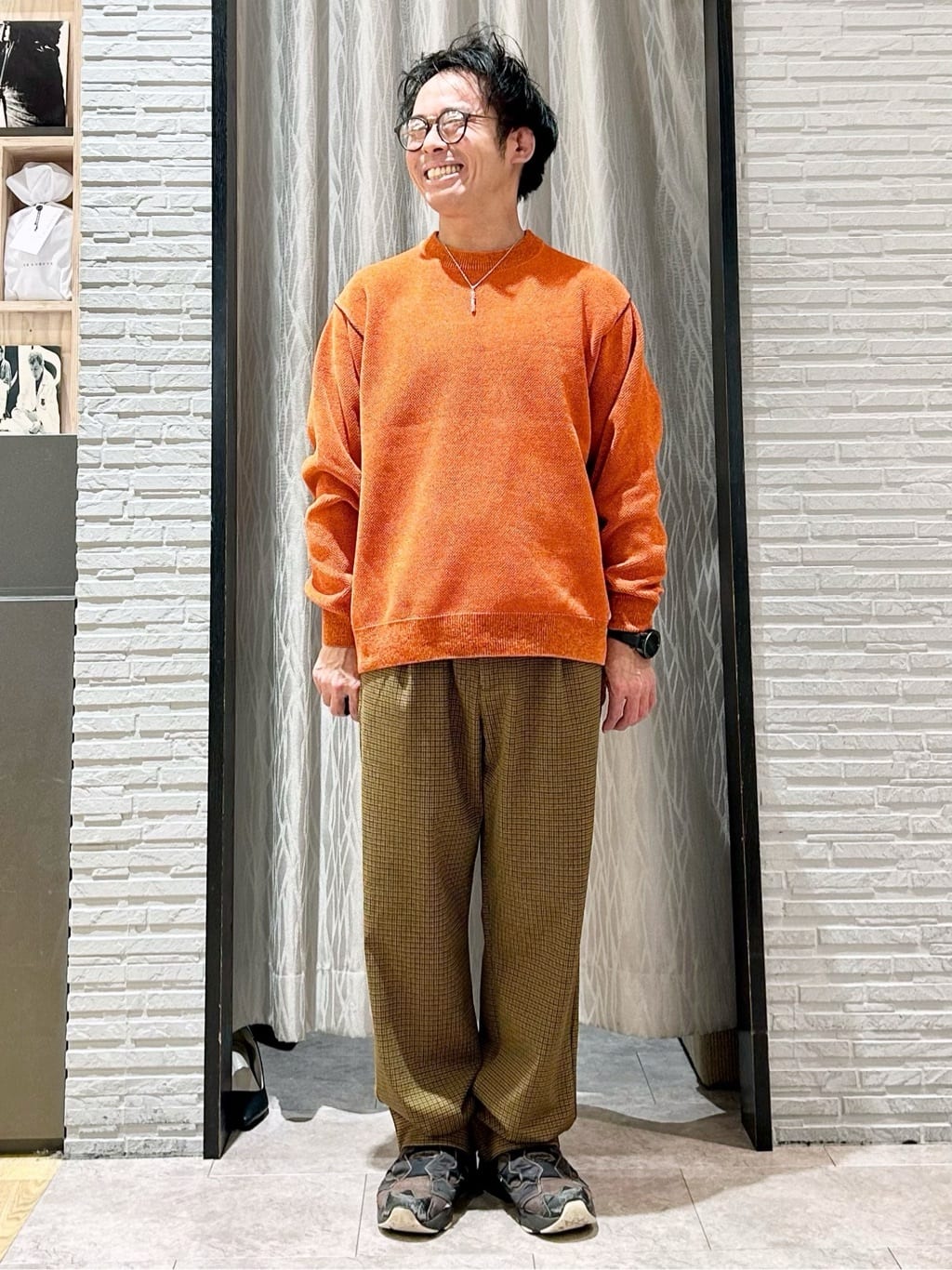 KENJI Iさんの「THE SHOP TK｜フードフェイクファーブルゾン」を使ったコーディネート