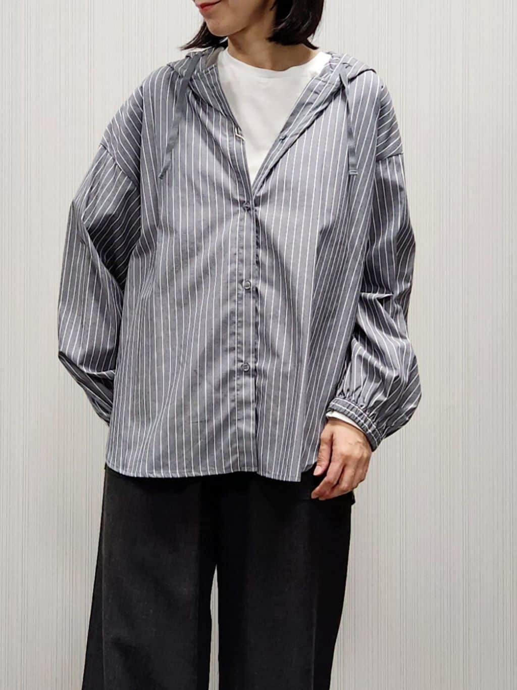 naraさんの「Dessin｜【選べる首元デザイン/洗える】クルーネックロングTシャツ」を使ったコーディネート