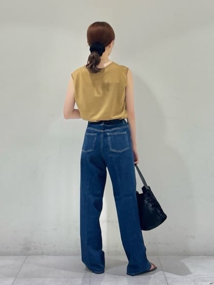 kyokaさんの「UNTITLED｜【アンサンブル可/洗える】シアーノースリーブ プルオーバー」を使ったコーディネート