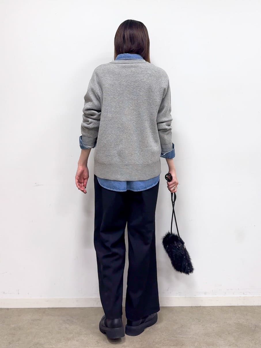 𝐜𝐡𝐢𝐤𝐚さんの「SHOO･LA･RUE｜【洗濯機可/S-LL/高レビュー】上品シルエットで美しい イージーワイドパンツ」を使ったコーディネート