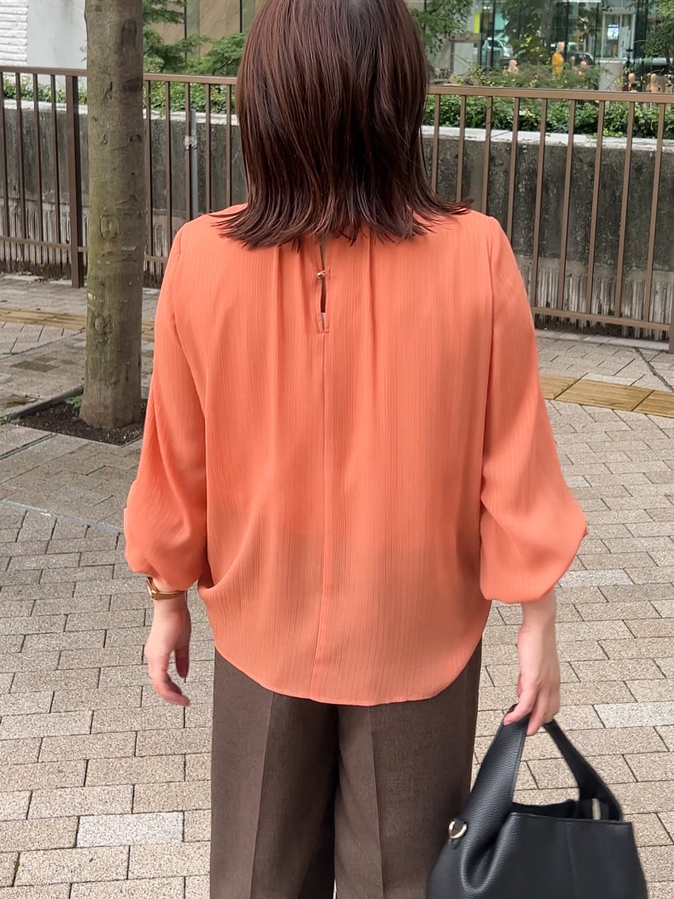 ちびゆきさんの「grove｜シアーストライプボウタイブラウス」を使ったコーディネート