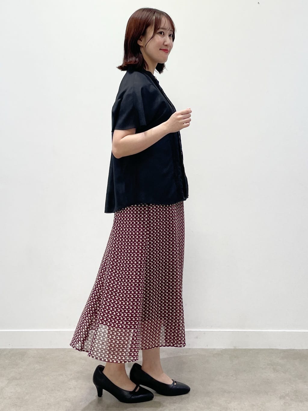 yukariさんの「Reflect｜【WEB先行カラーあり／マシンウォッシュ可／ウエスト総ゴム】コツキ幾何柄ロングスカート」を使ったコーディネート