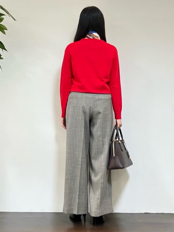 カレンさんの「UNTITLED｜【アンサンブル可/薄手】ベーシッククルーネックカーディガン」を使ったコーディネート