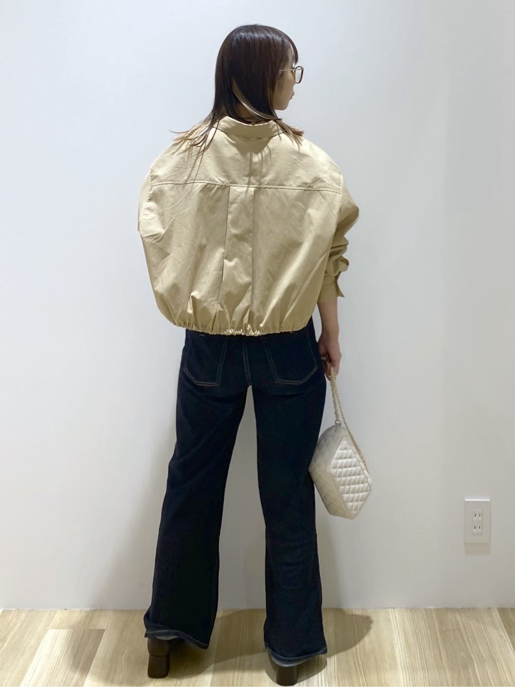 えりさんの「OPAQUE.CLIP｜ドロストヘムショートシャツ【洗濯機OK】」を使ったコーディネート