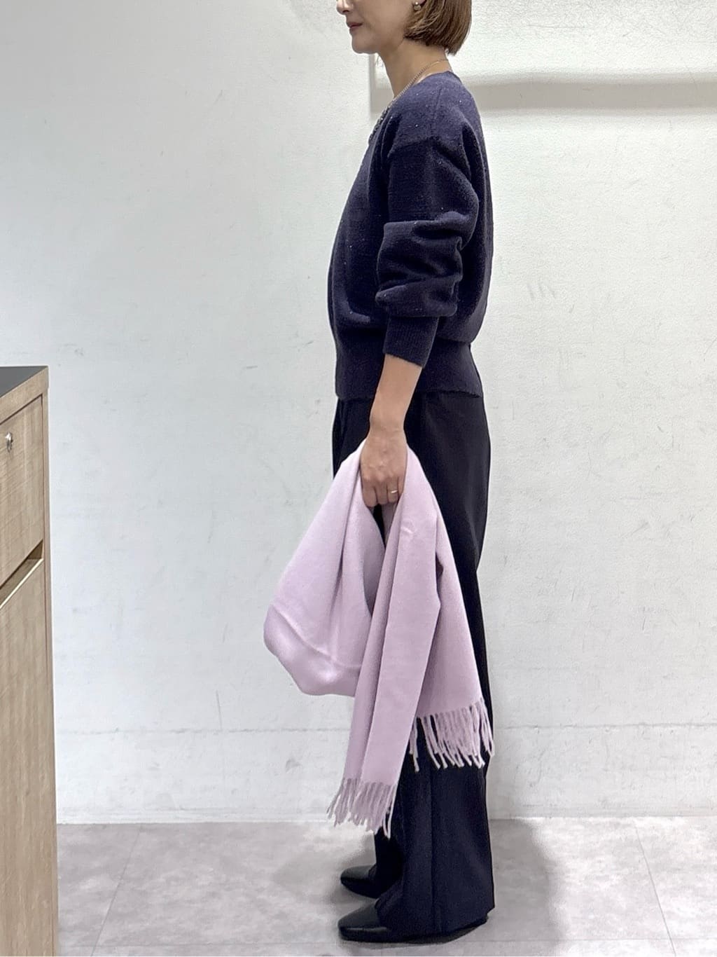 たけねぇさんの「OPAQUE.CLIP｜Vネックラメニット【洗濯機OK】」を使ったコーディネート