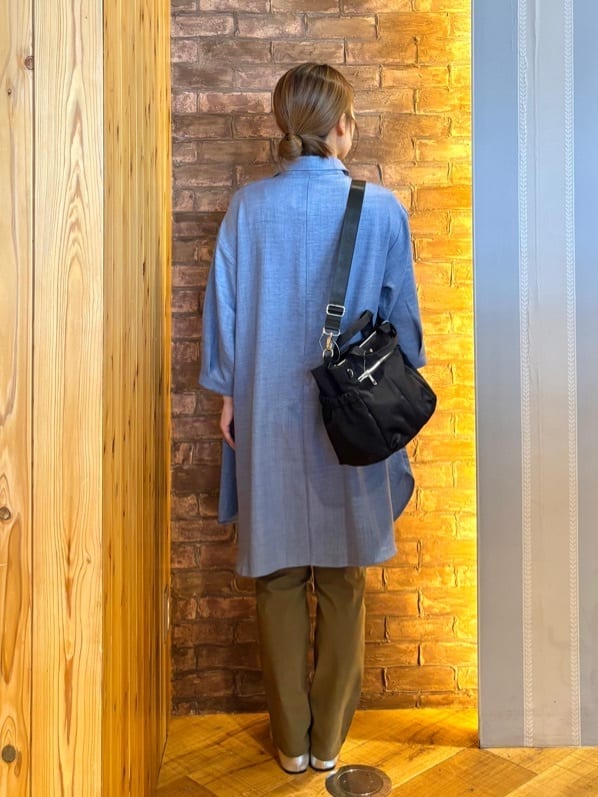 mieさんの「SHOO･LA･RUE｜【S-LL/体型カバー】さらっとしたタッチが魅力 デニムライクチュニック」を使ったコーディネート