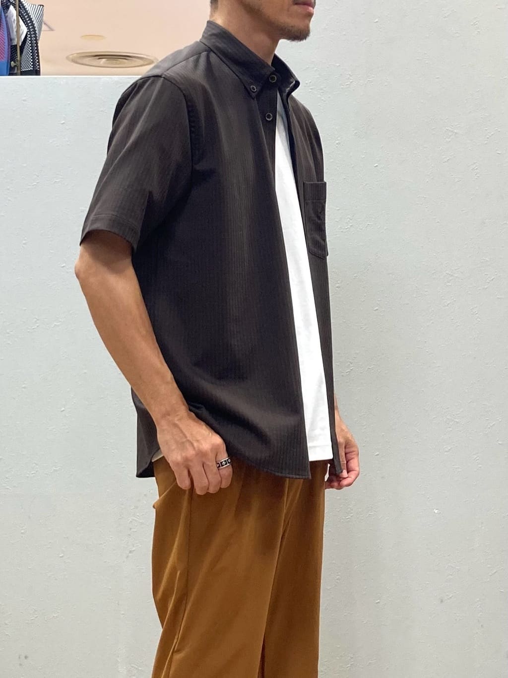 シュンさんの「TAKEO KIKUCHI｜【COOL CITY WEAR】ストライプジャージ ボタンダウンシャツ /接触冷感」を使ったコーディネート