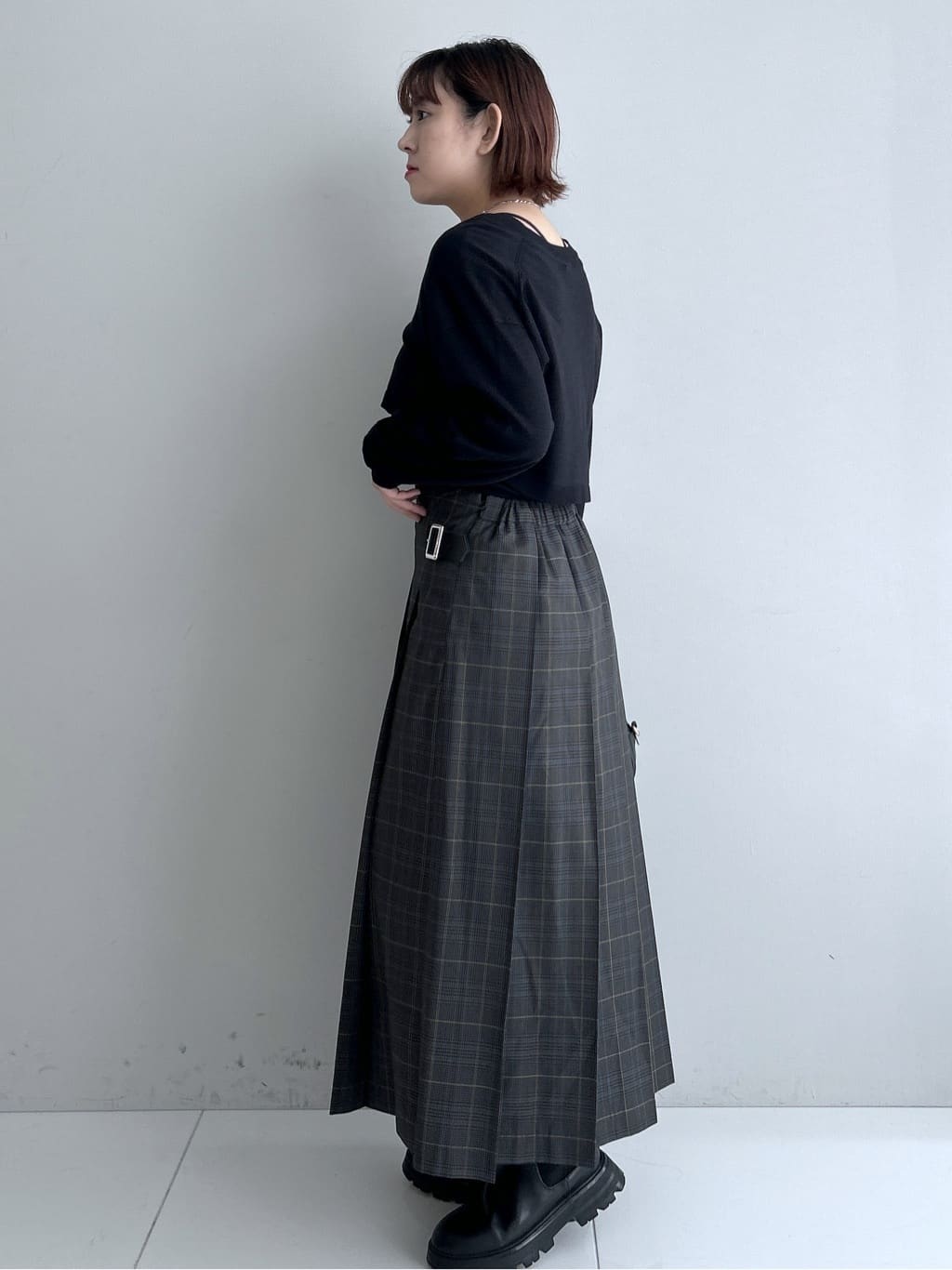Hirokaさんの「Dessin｜【2点セット/3WAY/洗える】ノースリーブインナー付きVネックショート丈ニット」を使ったコーディネート