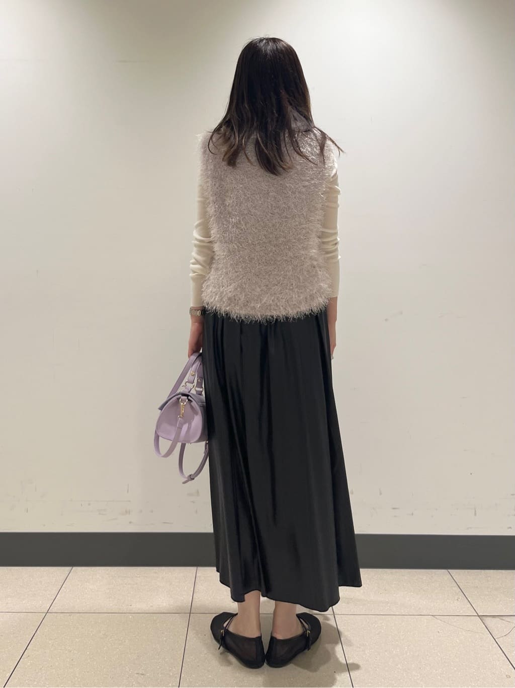 shokoさんの「INDIVI｜【洗える／薄手／ラメ】シアーラメニット」を使ったコーディネート