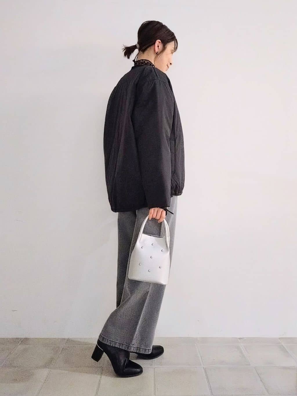 miomioさんの「SHOO･LA･RUE｜【洗濯機可/撥水/リバーシブル】 ノーカラー中綿ブルゾン」を使ったコーディネート