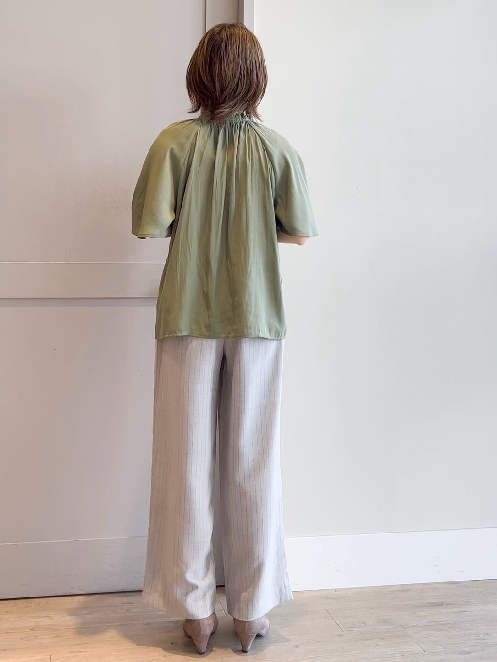 yamakoさんの「grove｜ロープベルトで差がつく 洗練リラックスパンツ」を使ったコーディネート