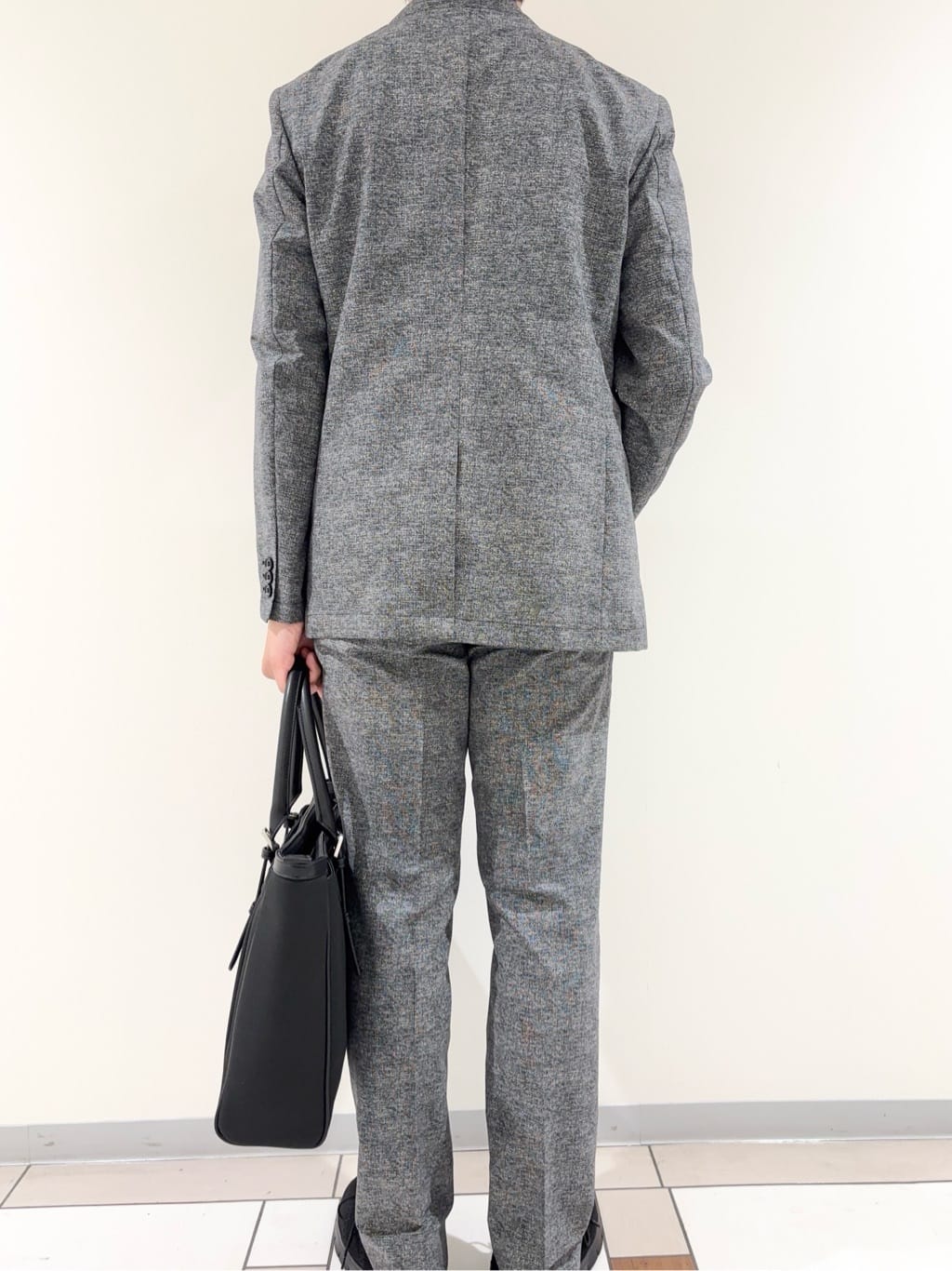 及川さんの「TAKEO KIKUCHI｜【抗菌防臭】COOL DOTS（R）ドビープリント ジャケット」を使ったコーディネート