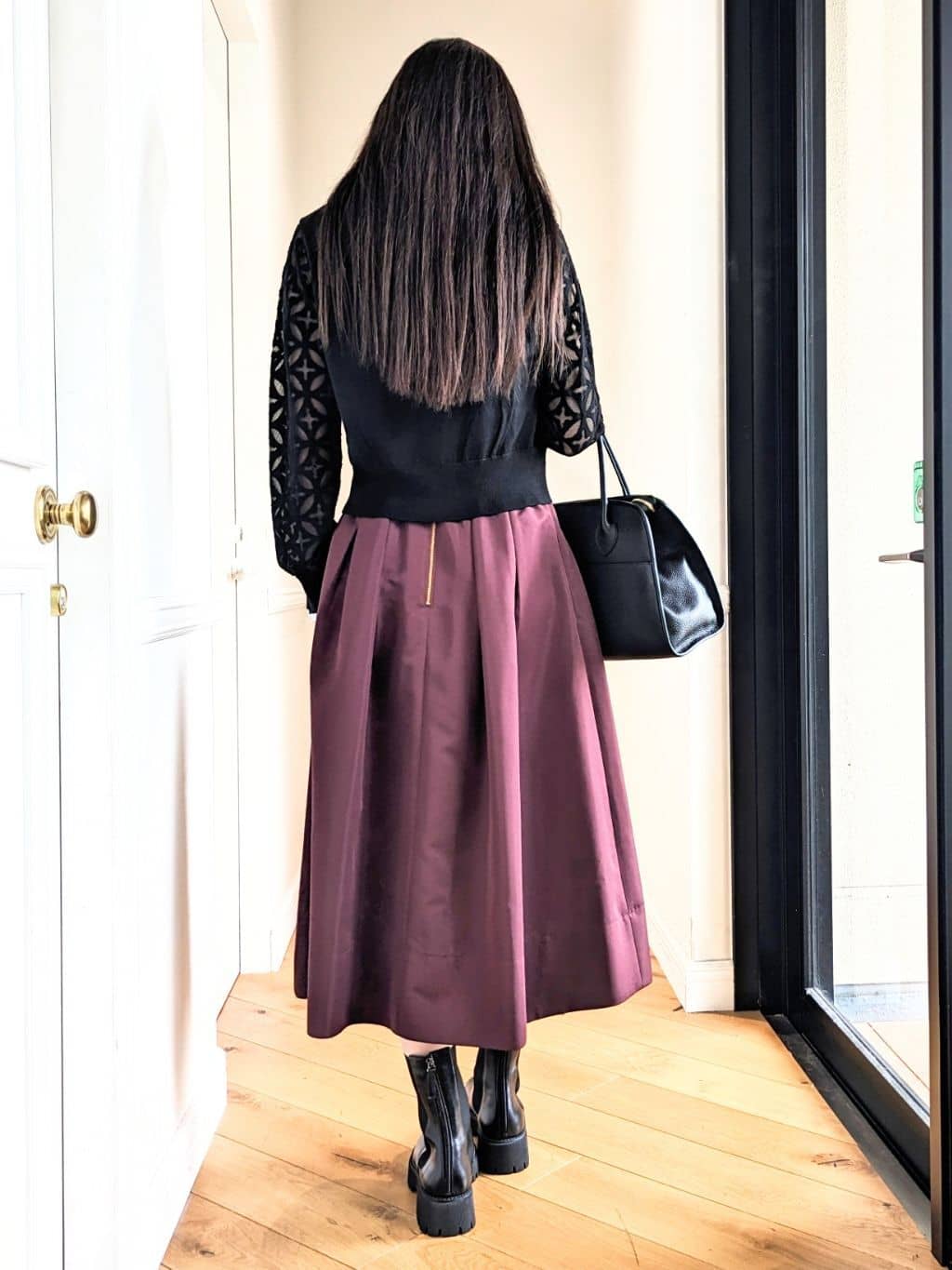 CHISAさんの「DRESSTERIOR｜◆Dhyana．（ディアナドット） バックファスナー チェルシーブーツ」を使ったコーディネート
