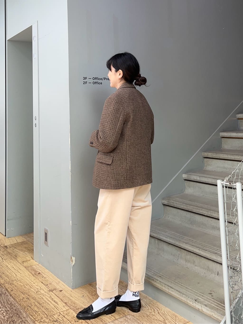 神野（jinno）さんの「TAKEO KIKUCHI｜【Sサイズ～】コーデュロイペグトップパンツ」を使ったコーディネート