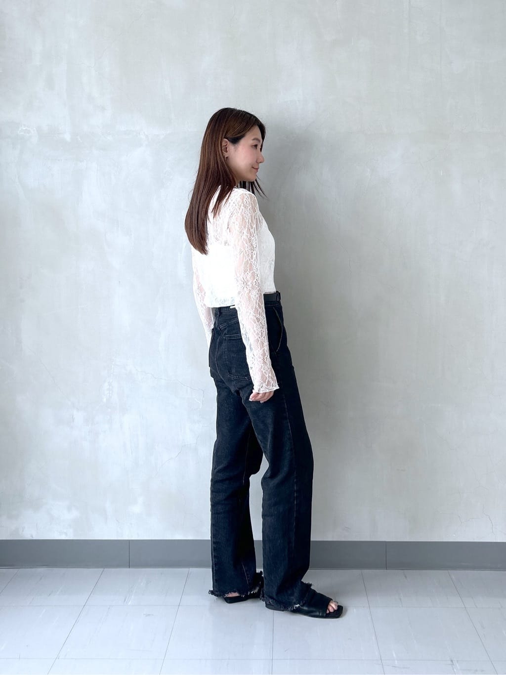 takaさんの「INDIVI｜牛革23㎜スライドベルト」を使ったコーディネート