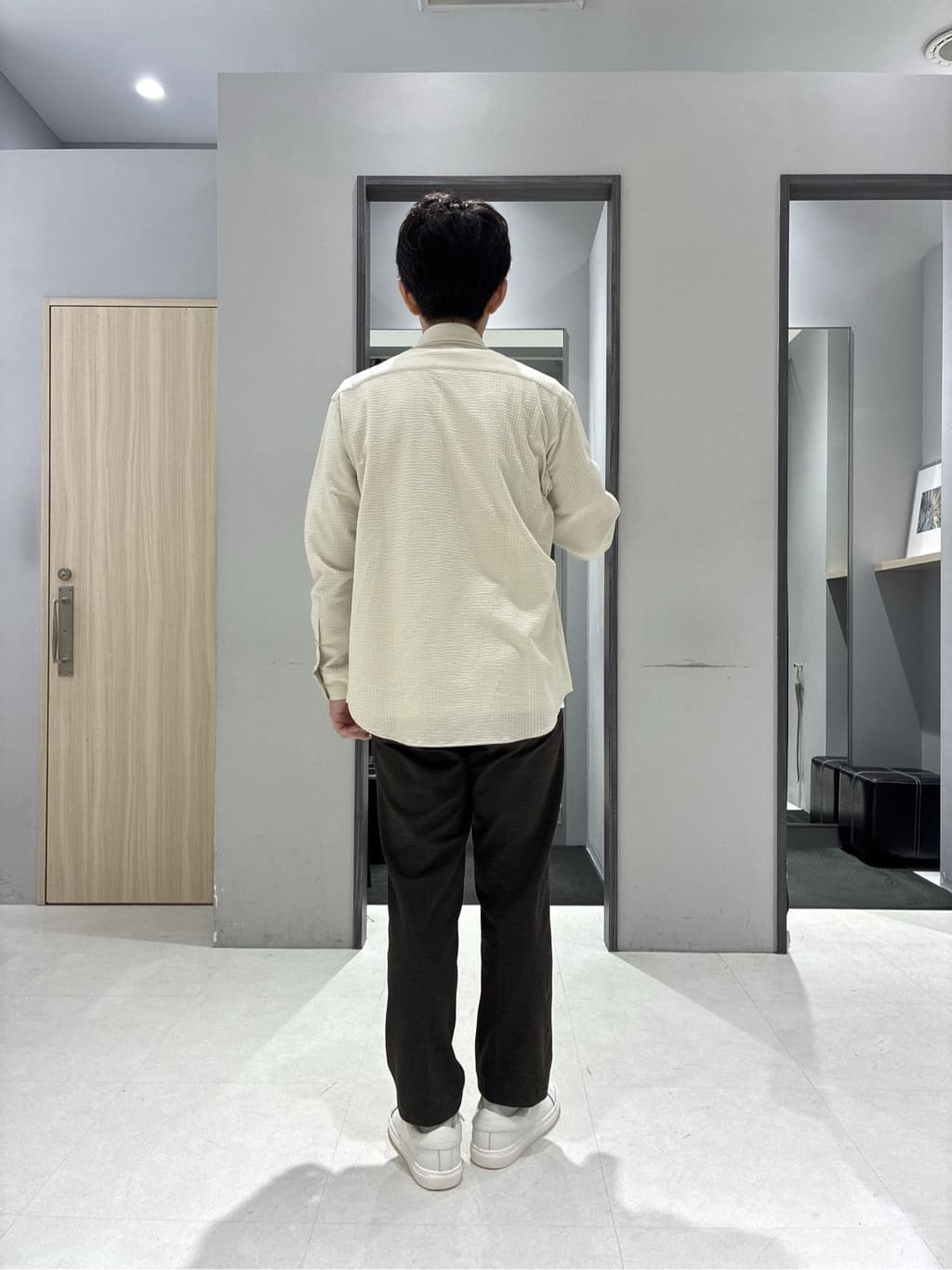 わいずみさんの「TAKEO KIKUCHI｜【COOL CITY WEAR】インドライ天竺モックネック プルオーバー /吸汗速乾」を使ったコーディネート