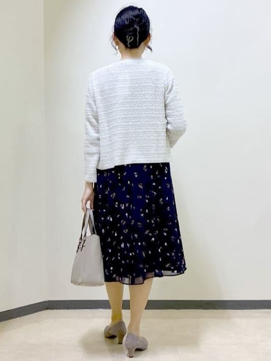  beni_gingerさんの「Reflect｜【ウエストリボン付き】フレアプリントワンピース」を使ったコーディネート