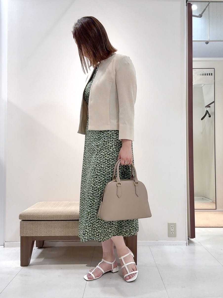 YUIさんの「UNTITLED｜【短丈/日本製】カラミ風メッシュ ノーカラージャケット」を使ったコーディネート