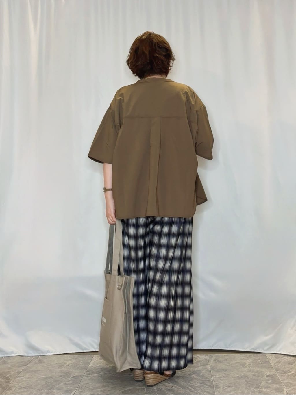 たみさんの「SHOO･LA･RUE｜【S-LL/ポケット付き】チェック柄 ウェーブプリーツパンツ」を使ったコーディネート