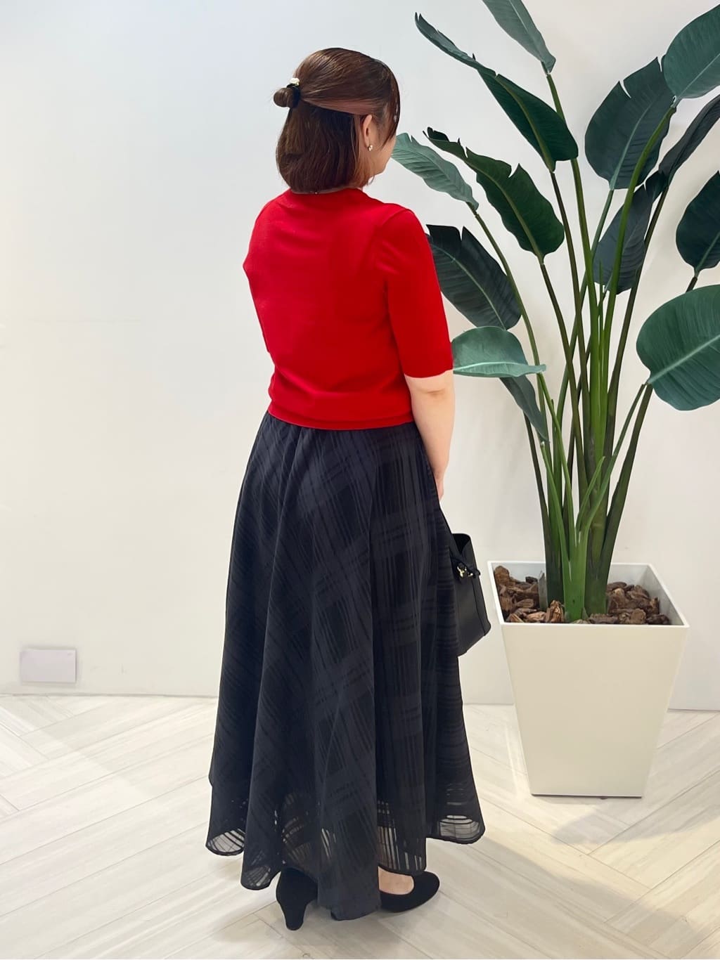 Tomoさんの「UNTITLED｜【アンサンブル可/薄手】ベーシッククルーネックカーディガン」を使ったコーディネート