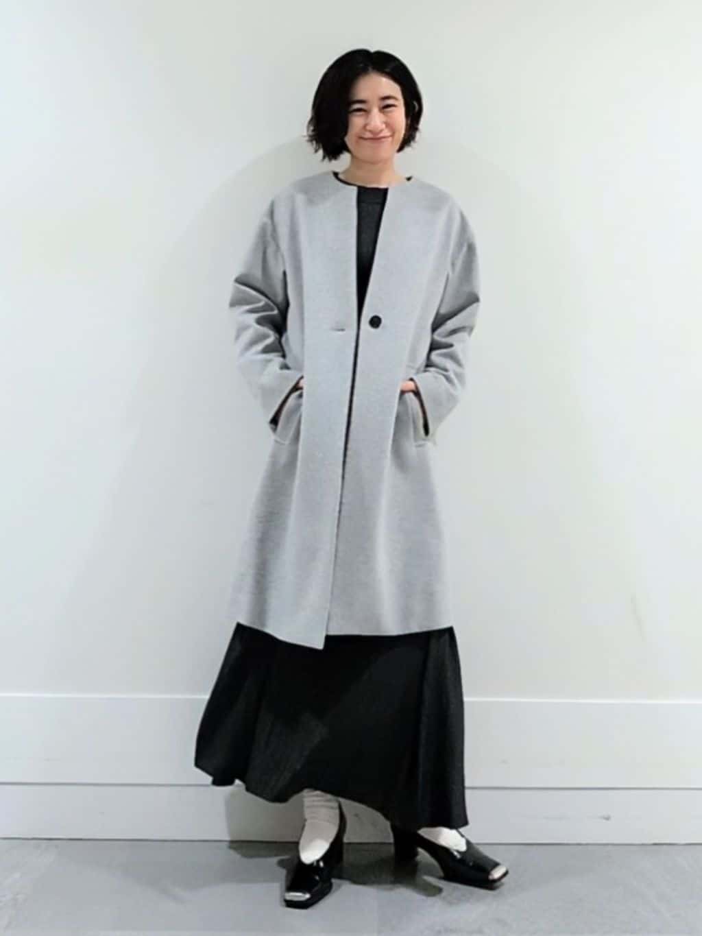 ミズタさんの「UNTITLED｜【きれいめ/洗える】ラメ入りワイドボートネックニット」を使ったコーディネート
