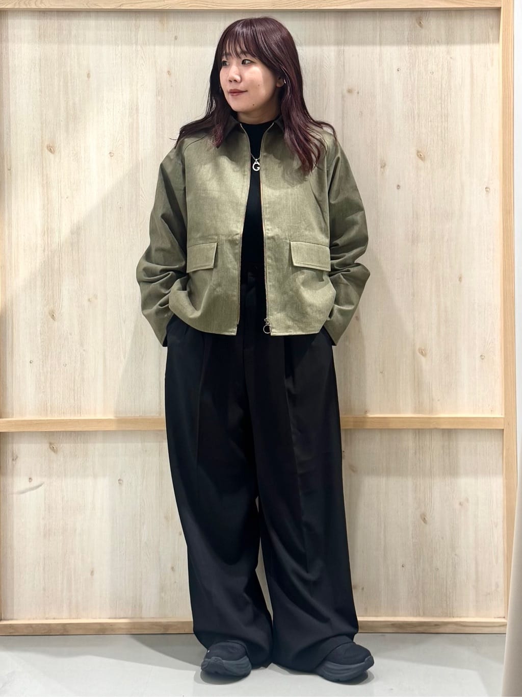 nanaさんの「THE SHOP TK｜フェイクファーベスト」を使ったコーディネート