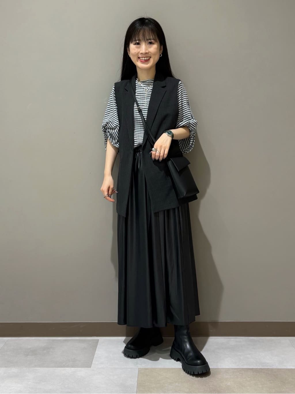 KEIKOさんの「INDIVI｜【セットアップ可能】凹凸ストレッチ素材テーラードカラージレジャケット」を使ったコーディネート