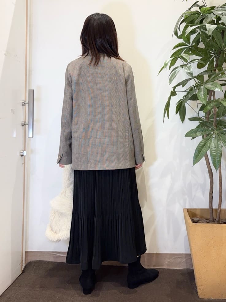 宗形さんの「SHOO･LA･RUE｜ラメ入りファートートバッグ」を使ったコーディネート