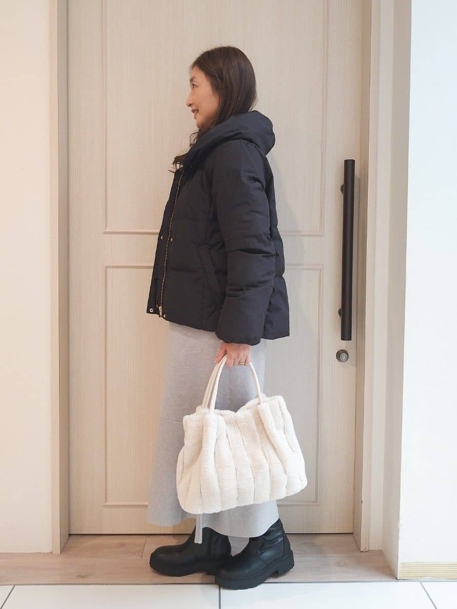 mi-saさんの「SHOO･LA･RUE｜【撥水/洗える】ショートフーディーダウン」を使ったコーディネート