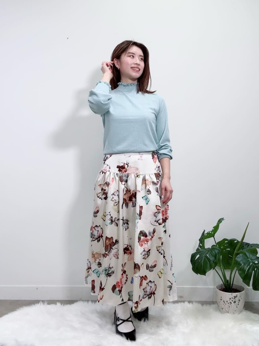 Suma Una本部スタッフさんの「SunaUna｜【SS～Lサイズ展開／6色展開】パール調ニット」を使ったコーディネート