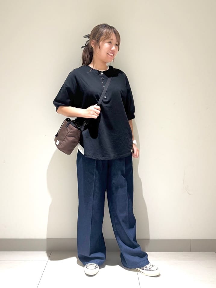 Liriさんの「Dessin｜【360度可愛い/前後2WAY/洗える】ライトコットンヘンリーカットソー」を使ったコーディネート