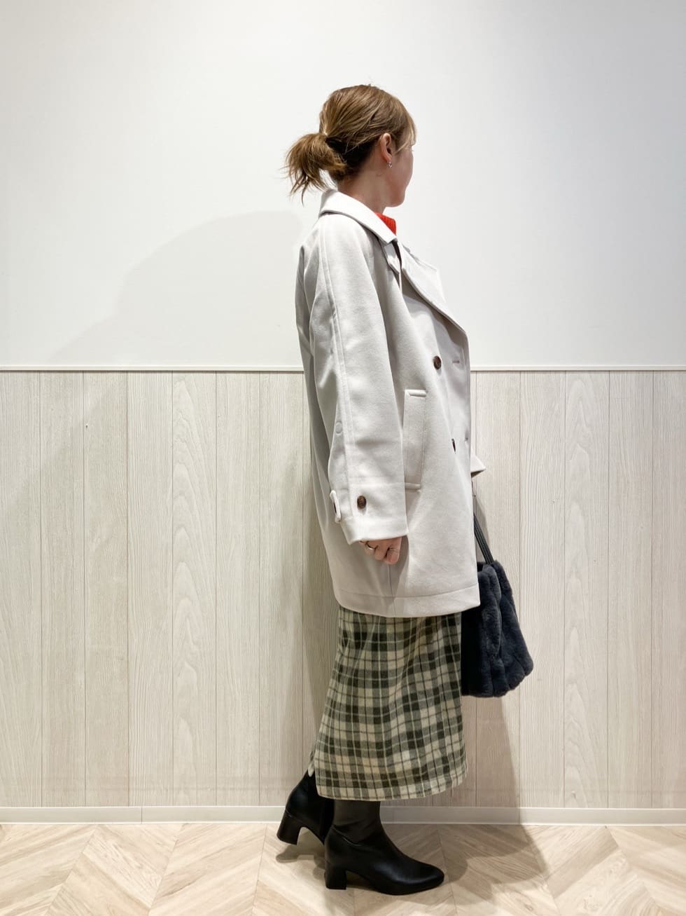 shokoさんの「SHOO･LA･RUE｜【S-LL/あったか】大人レディな着こなしに シャギーチェックスカート」を使ったコーディネート