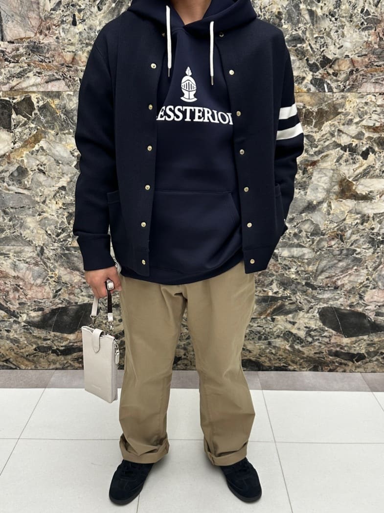 MATSUBARAさんの「DRESSTERIOR｜◆ストレッチポンチ フーディ」を使ったコーディネート
