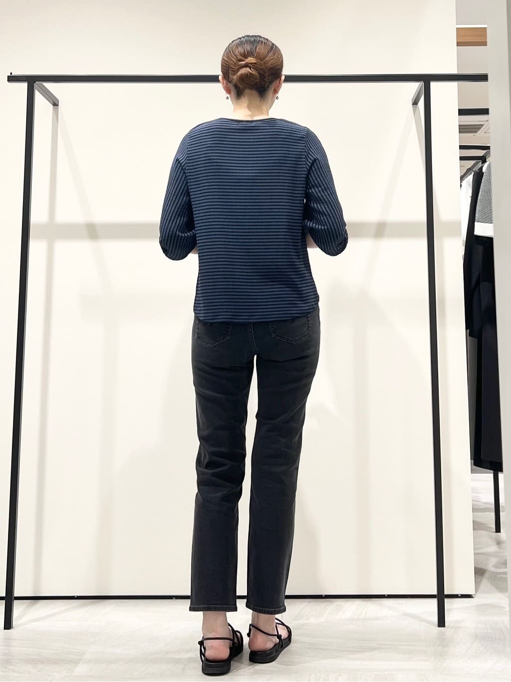 T.Kさんの「INDIVI｜【UVケア／吸汗速乾】凹凸素材ねじり袖トップス」を使ったコーディネート
