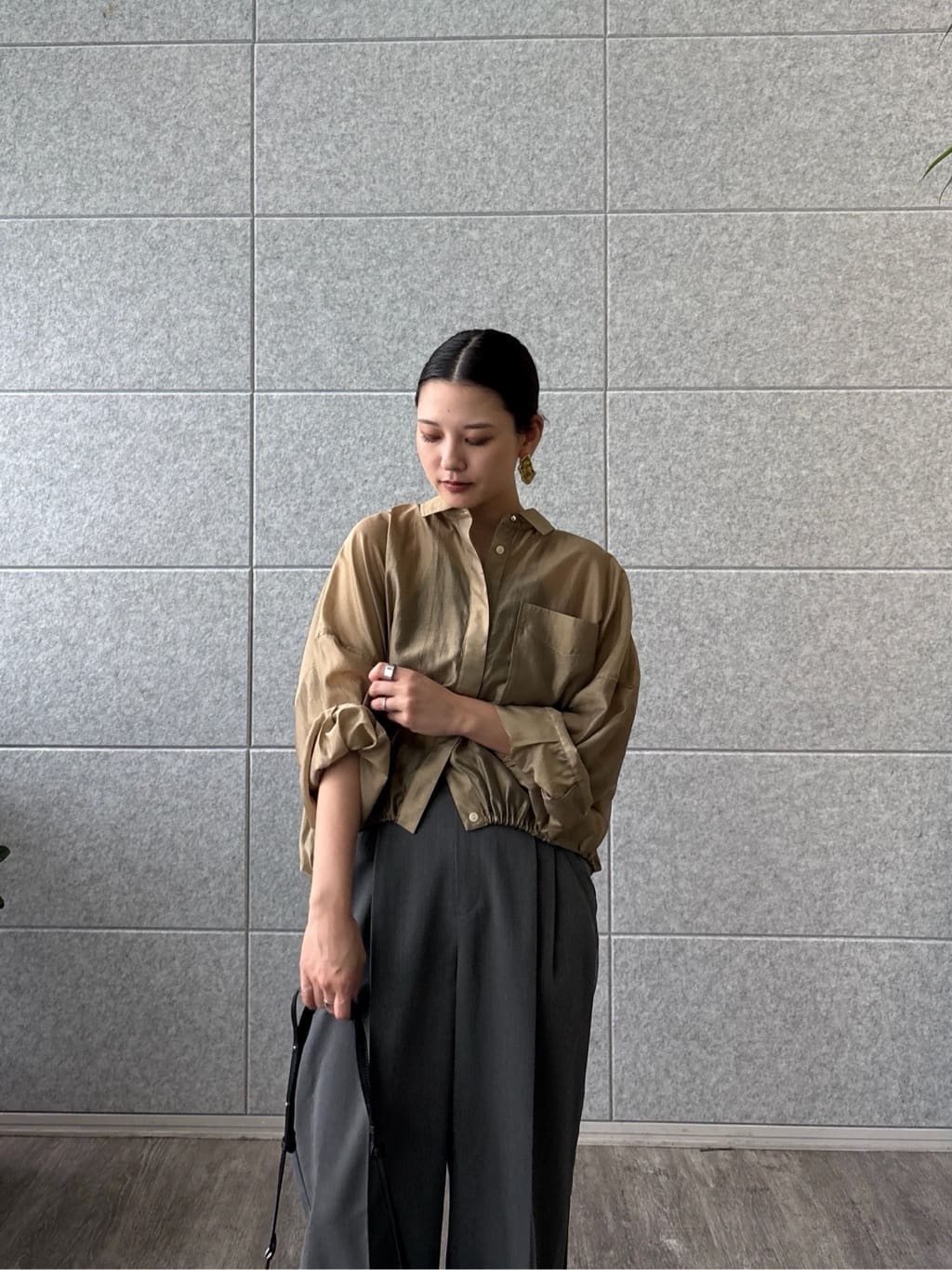 ayanoさんの「INDIVI｜Timeless｜モードスラックス」を使ったコーディネート