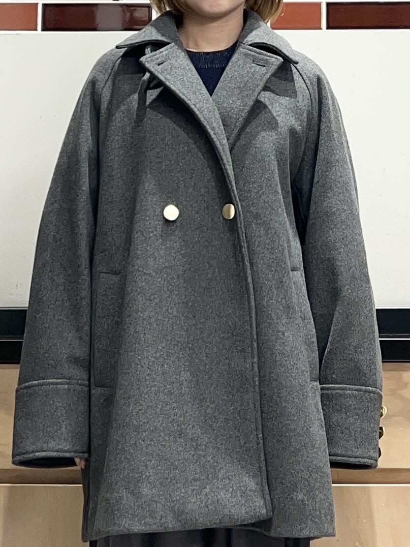かのさんの「THE SHOP TK｜クラシカルな装い ウールライクスタンドカラーコート」を使ったコーディネート