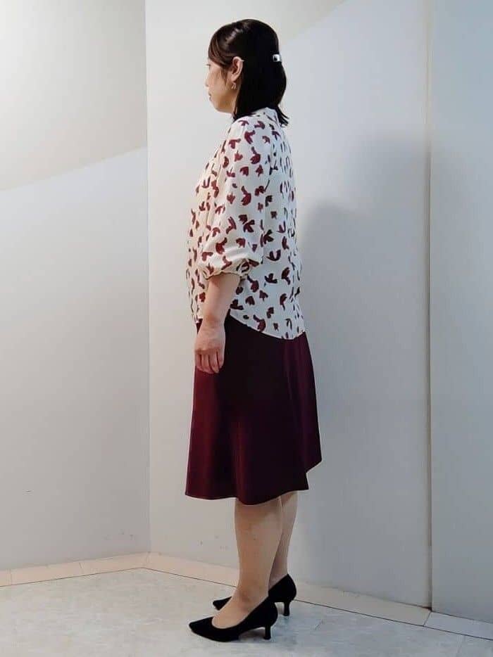 エリさんの「Reflect｜【美シルエット】ソフトマーメイドスカート」を使ったコーディネート